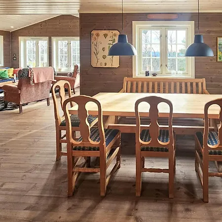 Stunning In Torpo With Wifi Feriehus