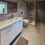 Holiday home Stunning In With Wifi Torpo